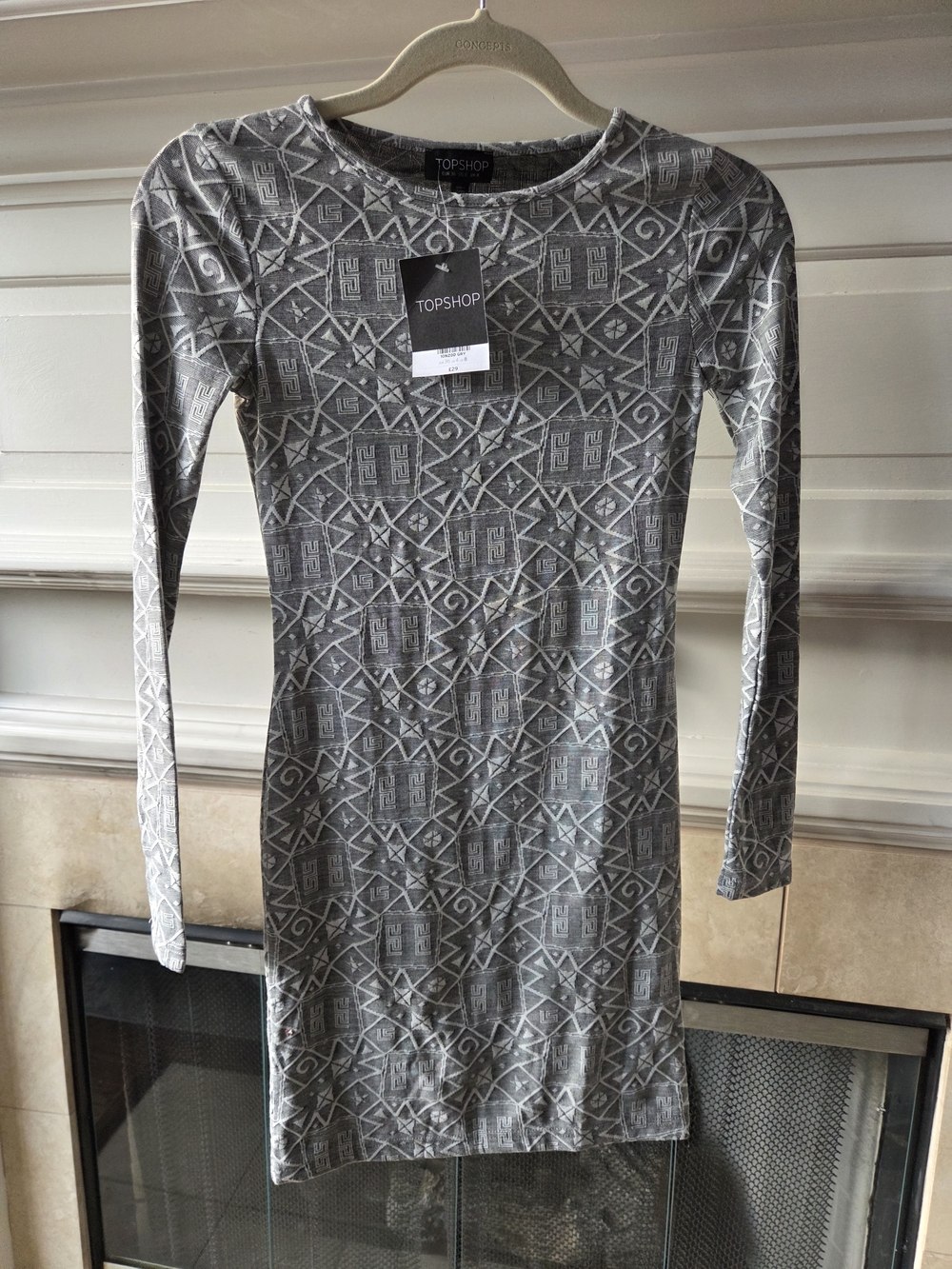 NWT Topshop Gray Geometric Print Bodycon Mini Dress Long Sleeve Size 4 S